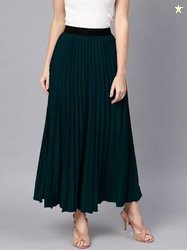 ZWERLON Women Solid Flared Green Skirt