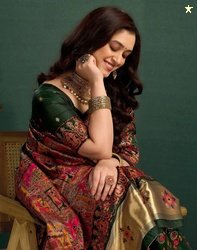 Satrani Woven Banarasi Pure Silk Saree(Multicolor)