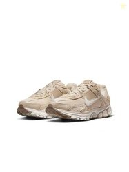 Nike Zoom Vomero 5 Women's Shoes