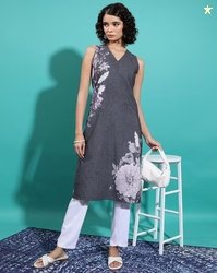 Ketch Women Floral Print Straight Kurta