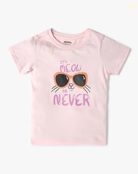 YOUSTA Girls Typographic Print Regular Fit Crew-Neck T-Shirt