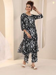 Libas Women Kurta with Trousers