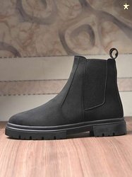 Roadster Men Round Toe Slip On Boots