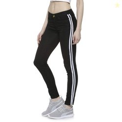 Campus Sutra Women's Skinny Jeans