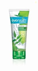 Everyuth Naturals Purifying Neem Face Wash|Antibacterial Neem & Tea Tr