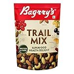 Bagrryâs Trail Mix 200 GM | 7 in 1 Superfoods | California Almond | Cashews | Cranberries | Dates | Pumpkin Seeds | Green & Black Raisins | High Protein | Fibre-Rich | Oil-Free | Non-Salted | Healthy Snack for Anytime Energy | Dry fruit mix | Mix nuts
