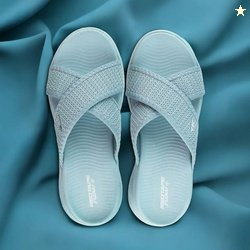 RED TAPE Women Slides