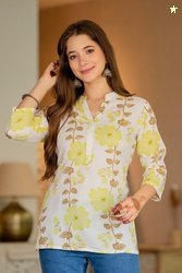 Fyunl Women Floral Print, Printed Viscose Rayon Straight Kurt...