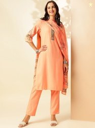 Anouk Floral Printed Round Neck Regular Viscose Rayon Kurta With Trous