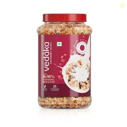 Amazon Brand - Vedaka Cranberry Muesli 1 kg Jar | Contains 86.98% Dry