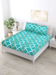 DREAM WEAVERZ Polycotton King Bedsheet with 2 Pillow Covers
