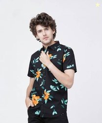 LOCOMOTIVE Men Slim Fit Printed Cut Away Collar Casual Shirt