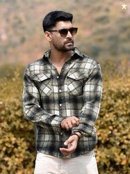 Beyoung Men Checked Spread Collar Flannel Shackets