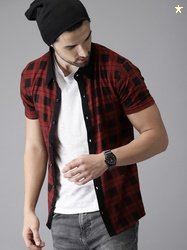 Campus Sutra Men Red & Black Standard Checked Casual Shirt