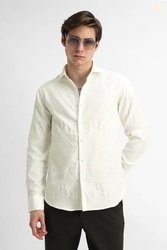 Snitch Men Slim Fit Solid Slim Collar Casual Shirt