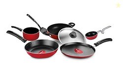 Pigeon Favourite 7 Piece Gift Set Non-Stick Coated Comes with Fry Pan,