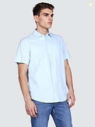 LEE Men Regular Fit Solid Spread Collar Casual Shirt