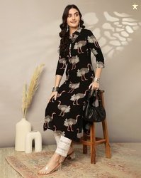 GULMOHAR JAIPUR Calf Length Printed Straight 3/4 Sleeves Shirt Collar