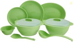 Signoraware Round Plastic Dinner Set, Parrot Green , 31-Pieces