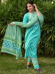 Libas Floral Printed Regular Gotta Patti Pure Cotton Kurta with Trouse