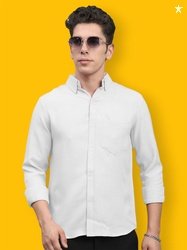 Nat Jastica Men Comfort Fit Solid Spread Collar Casual Shirt