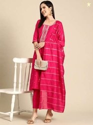 Gerua By Libas Women Yoke Design Kurta Set