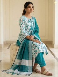 VROEGER Women Cotton Blend Kurti Pant Dupatta Set