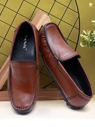ARAMISH Men Perforations Leather Loafers