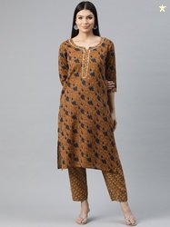 Readiprint Women Floral Print Thread Work Pure Cotton Kurta with Trous