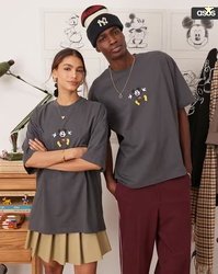 ASOS DESIGN Disney - Unisex Disney Mickey Mouse Prints Oversized Crew-