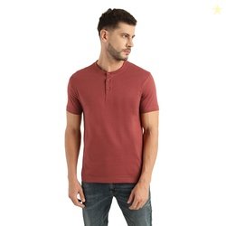 Levi's Men's Cotton Regular Fit Solid T-Shirt