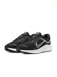Nike Men Black QUEST 5 Road Running Shoes