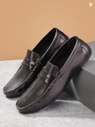 INVICTUS Men Black Snakeskin Textured Penny Driving Shoes