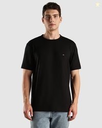 TOMMY HILFIGER Men Regular Fit Crew- Neck T-shirt
