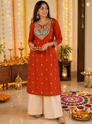 rarethread Women Ethnic Motifs Embroidered Thread Work Kurta