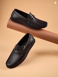 Duke Men Textured Loafers